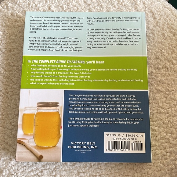 Book: the complete guide to fasting - Picture 2 of 3